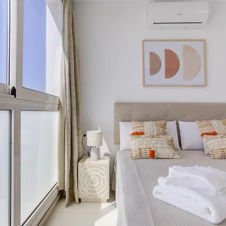 Homu Sama - Muy Cerca De La Playa *