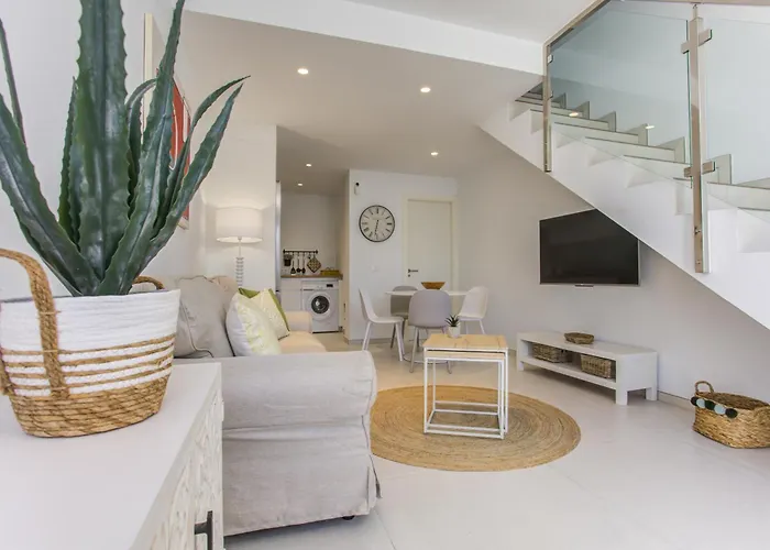 Homu Sama - Muy Cerca De La Playa * Playa Blanca (Lanzarote)